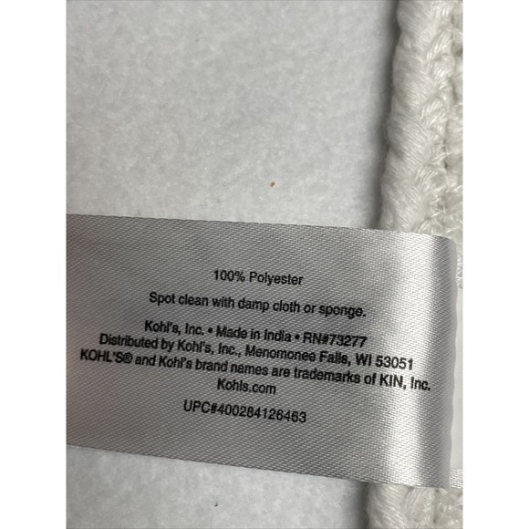 New Sonoma Goods For Life Paw Print Rectangular Pet Feeding Mat 12"W x 18"L - Picture 5 of 5